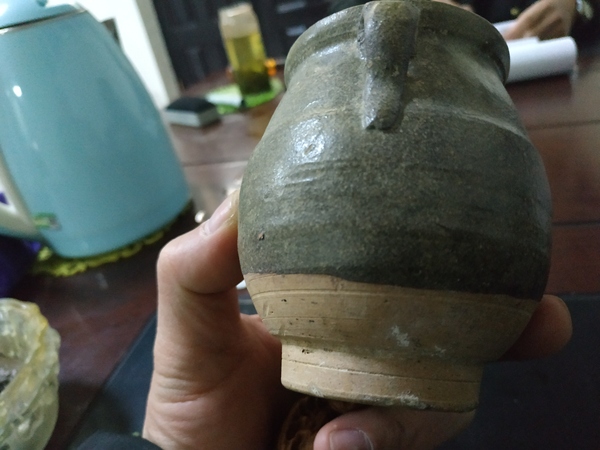 古玩陶瓷元代青瓷雙系罐拍賣,當前價格988元