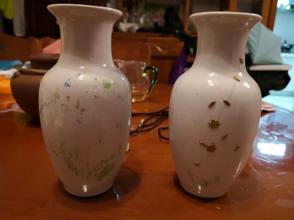古玩陶瓷小瓶一對拍賣,當前價格600元
