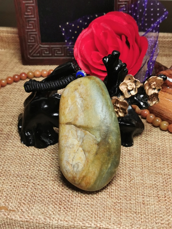古玩玉器山子拍賣，當前價格299元