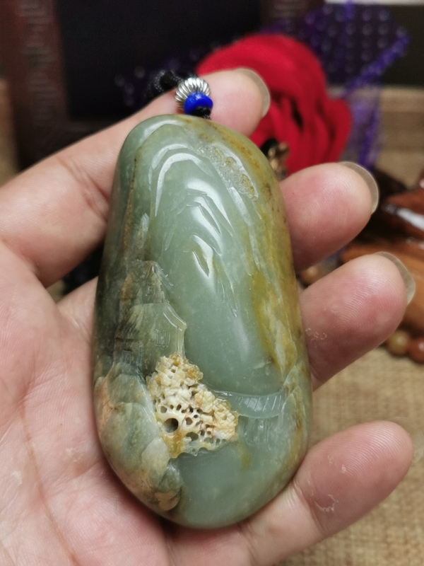 古玩玉器山子拍賣，當前價格299元