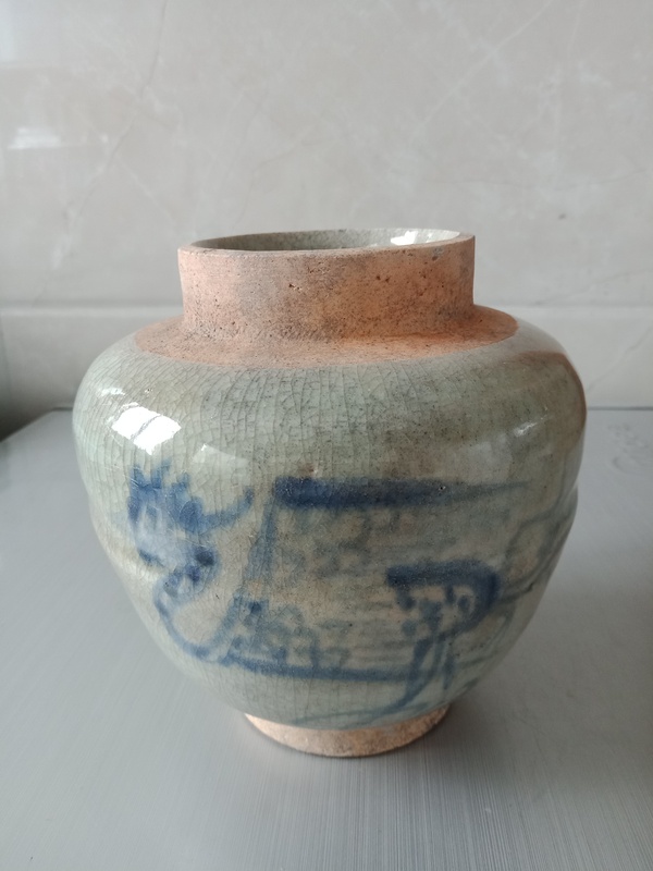 古玩陶瓷清早中期青花鳳鳥(niǎo)蓮花紋罐拍賣(mài),當(dāng)前價(jià)格1200元