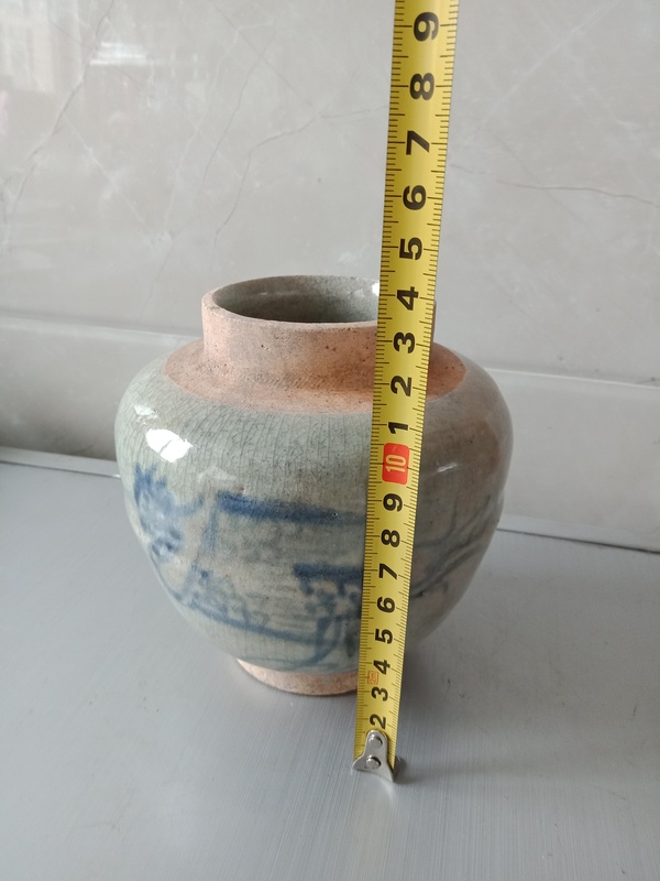 古玩陶瓷清早中期青花鳳鳥(niǎo)蓮花紋罐拍賣(mài),當(dāng)前價(jià)格1200元