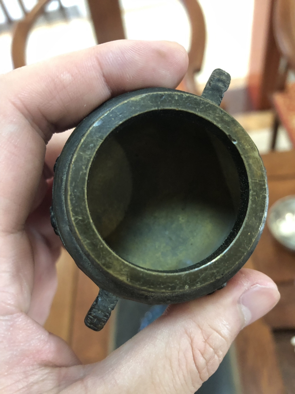 古玩陶瓷民國銅爐一對拍賣,當前價格0元