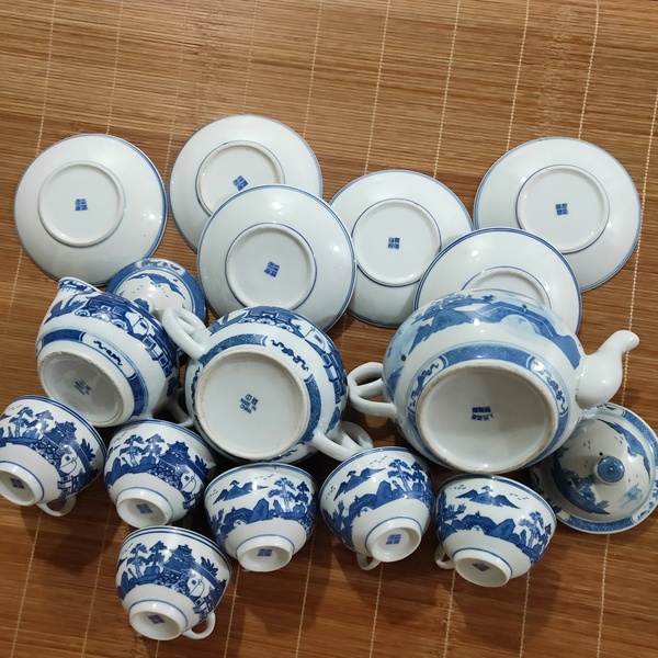 古玩陶瓷青花山水紋茶具一套拍賣，當前價格1700元