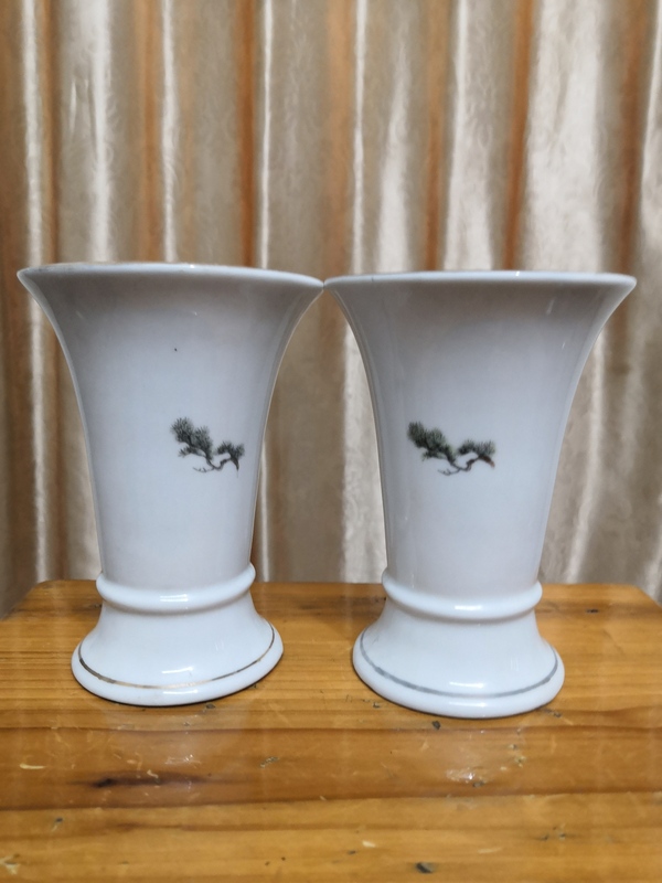 古玩陶瓷粉彩松樹紋飾花觚拍賣,當前價格180元