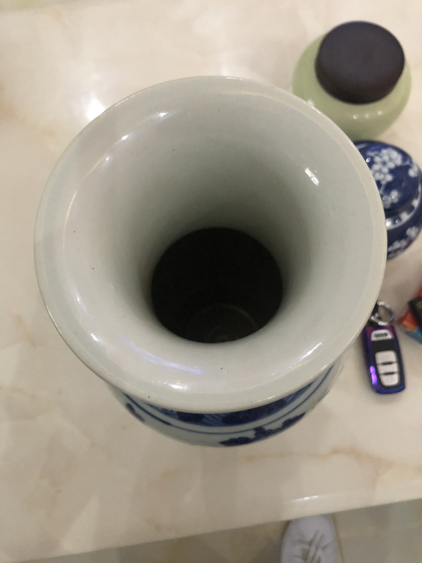 古玩陶瓷雙龍牡丹瓶拍賣,當前價格25000元