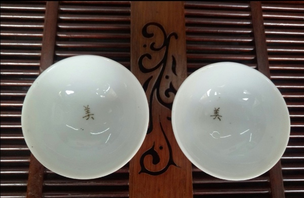 古玩陶瓷喜上眉梢碗拍賣,當前價格260元