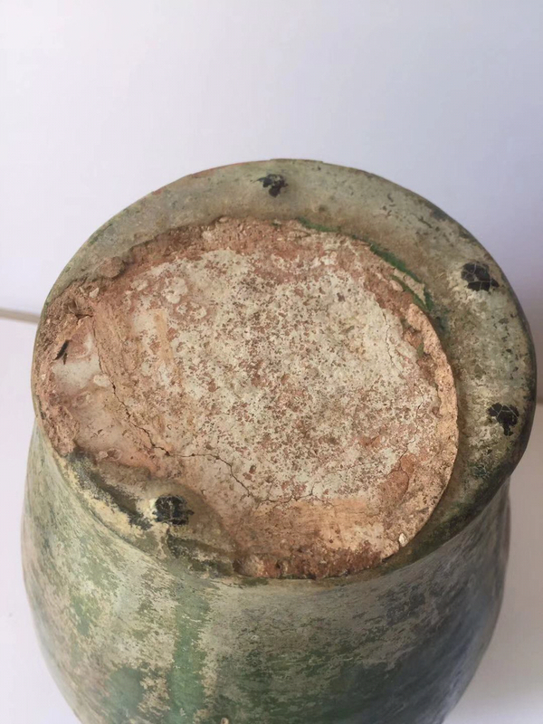 古玩陶瓷精美少見紋飾明代綠釉罐(老師估價(jià)大幾千)拍賣,當(dāng)前價(jià)格0元