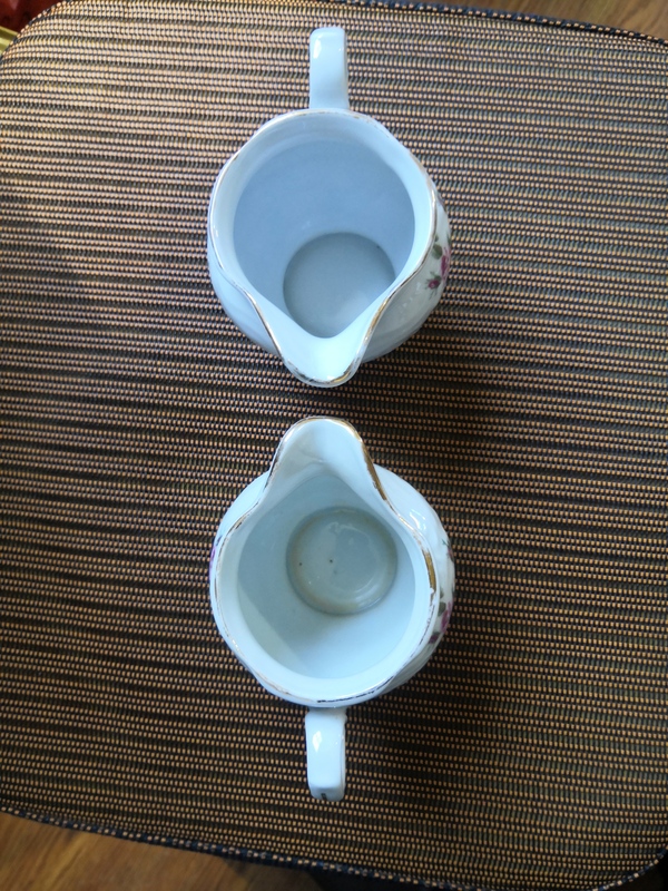 古玩陶瓷彩瓷花卉紋奶杯拍賣,當前價格200元