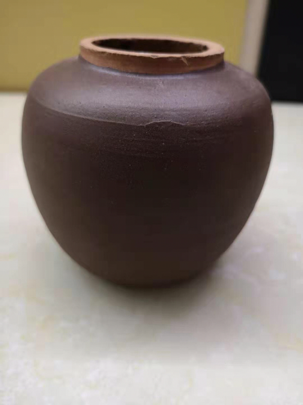 古玩陶瓷醬釉蓋罐拍賣(mài),當(dāng)前價(jià)格345元