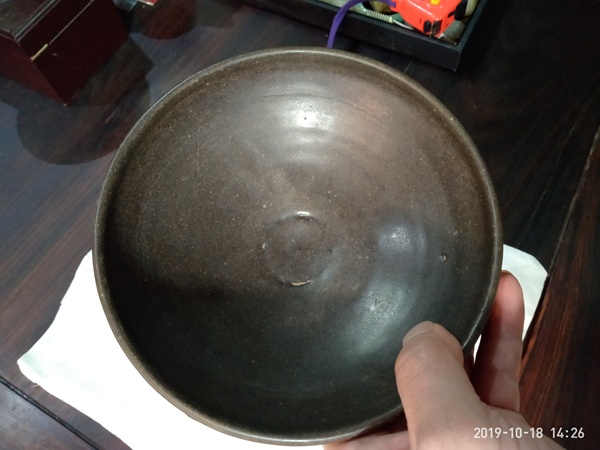 古玩陶瓷元醬釉大碗拍賣,當(dāng)前價(jià)格1200元
