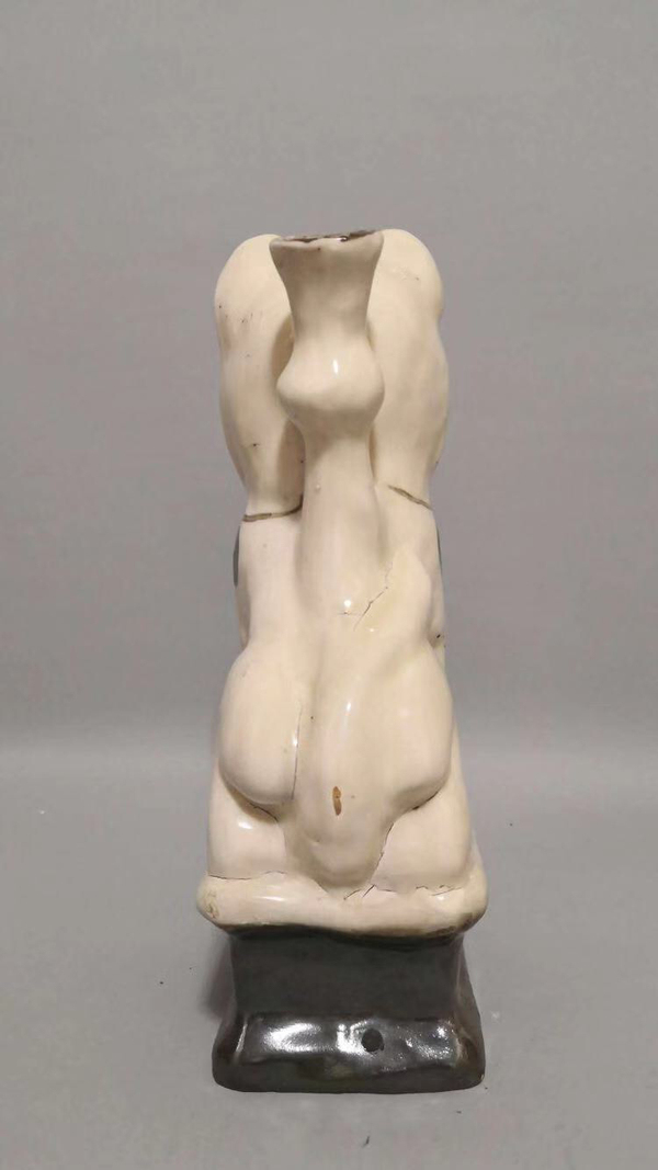 古玩陶瓷清末民初磁州窯系筆插拍賣,當前價格666元