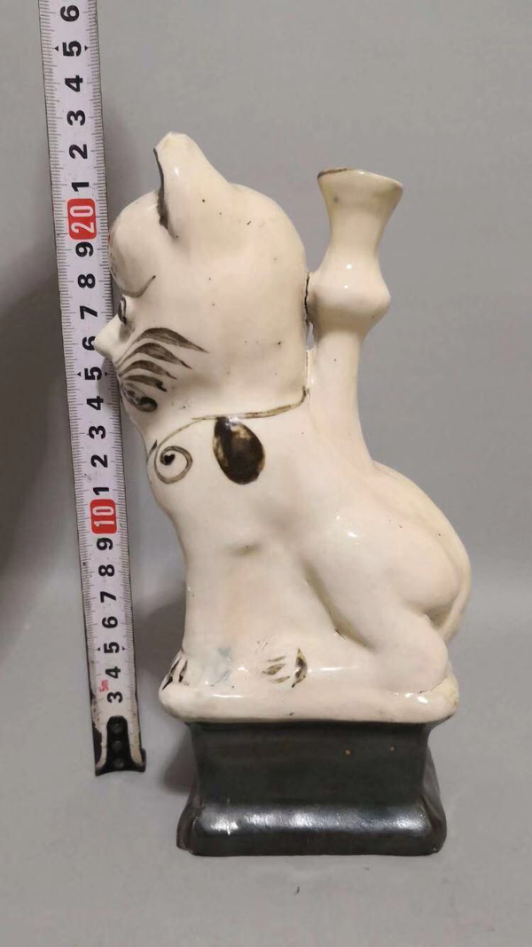 古玩陶瓷清末民初磁州窯系筆插拍賣,當前價格666元