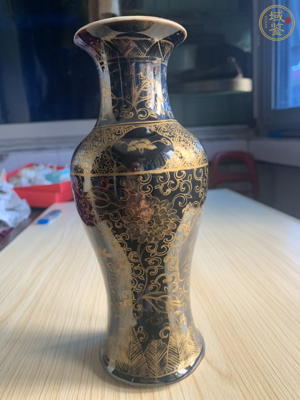 古玩陶瓷烏金釉描金花卉紋觀音瓶真品鑒賞圖