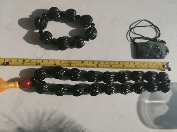 古玩玉器和田玉青玉,一組拍賣,當前價格299元