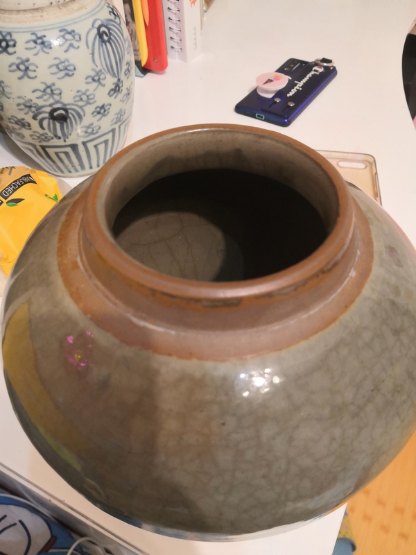 古玩陶瓷青瓷罐拍賣,當前價格1800元
