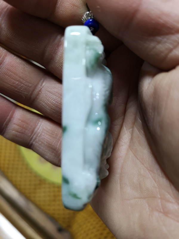 古玩玉器龍牌子拍賣,當前價格680元