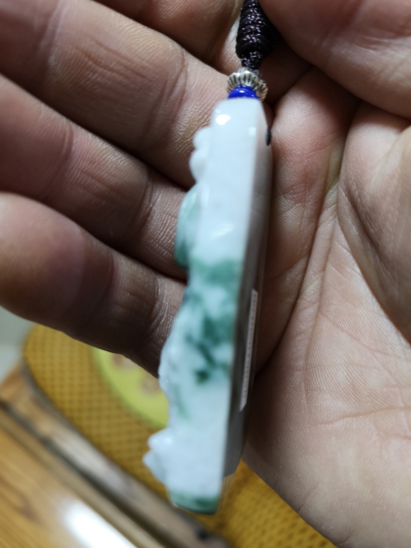 古玩玉器龍牌子拍賣，當前價格680元