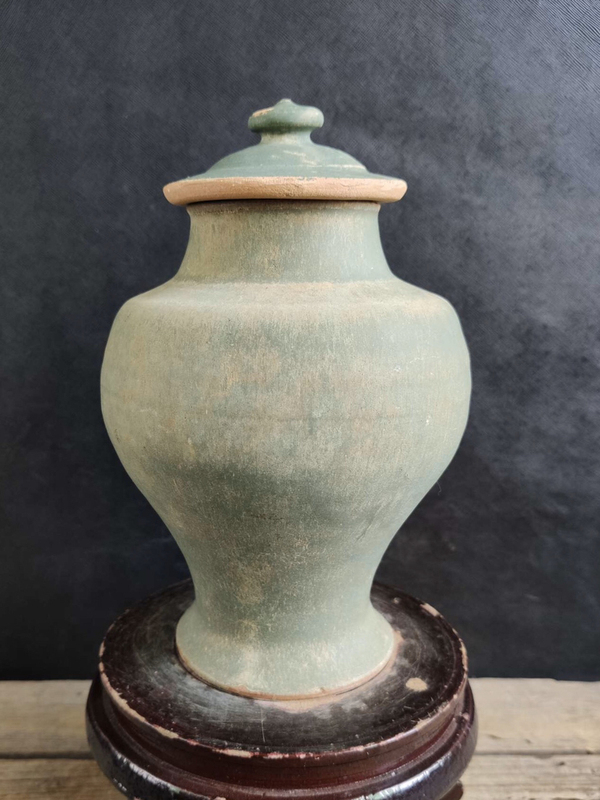 古玩陶瓷晚明 ?乳濁綠釉蓋罐拍賣,當前價格1250元