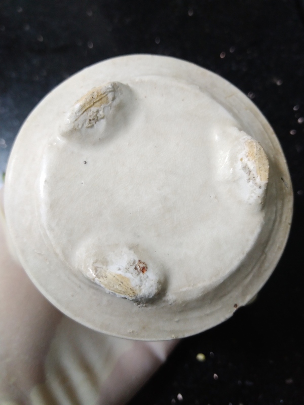 古玩陶瓷白釉香爐拍賣,當前價格1200元