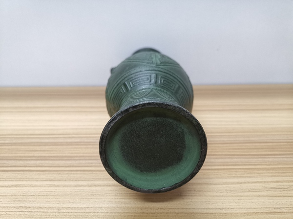 古玩陶瓷獸耳瓶拍賣,當前價格280元