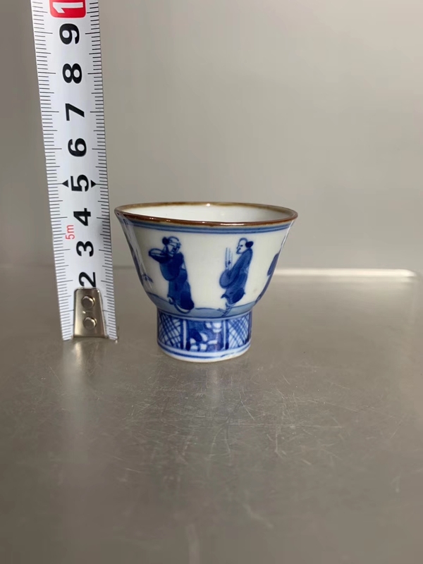 古玩陶瓷清:纏枝印泥盒拍賣,當前價格2980元