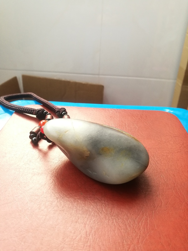 古玩玉器籽料原石拍賣,當前價格2899元