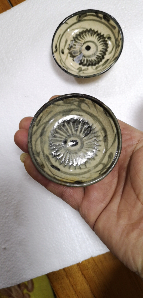 古玩陶瓷青花盤拍賣,當前價格220元