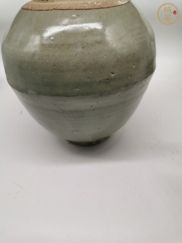 古玩陶瓷明晚·青釉罐真品鑒賞圖