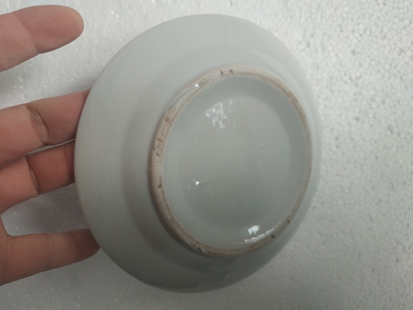 古玩陶瓷彩繪花卉紋盤拍賣,當(dāng)前價(jià)格188元