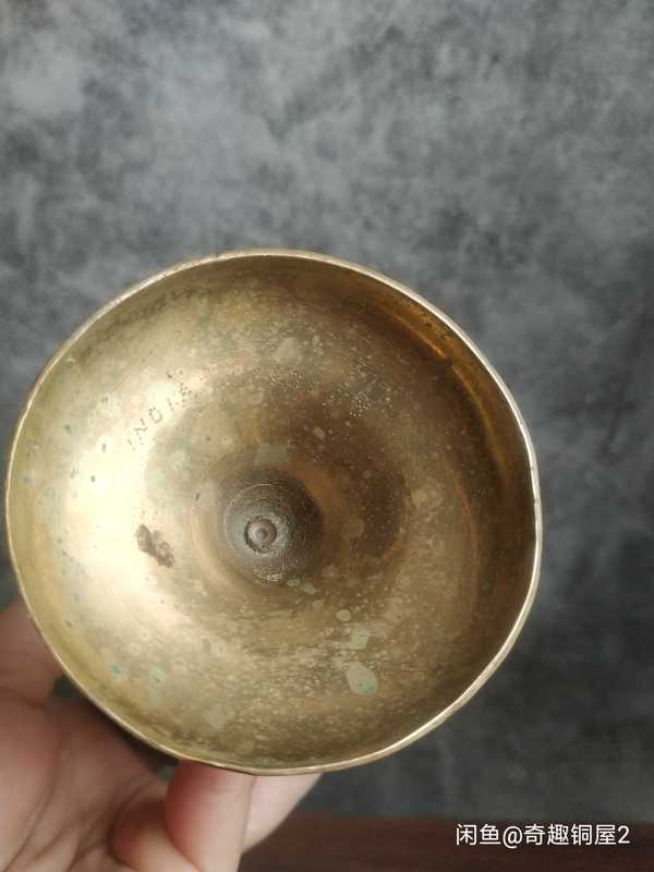 古玩雜項清末民初–花口銅花瓶拍賣,當前價格300元