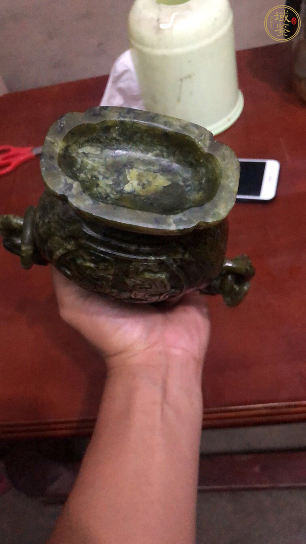 古玩玉器岫巖玉瓶真品鑒賞圖