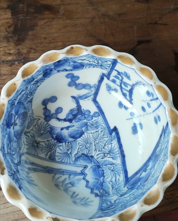 古玩陶瓷清末民初,青花花口描金碗拍賣,當前價格666元