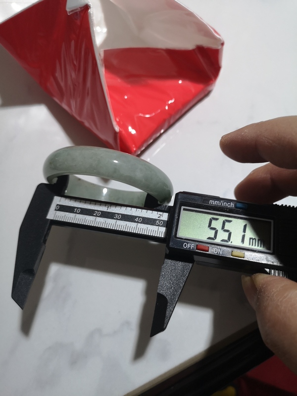 古玩玉器貴妃鐲子拍賣(mài),當(dāng)前價(jià)格850元