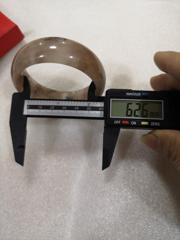 古玩玉器扁鐲子拍賣,當前價格398元