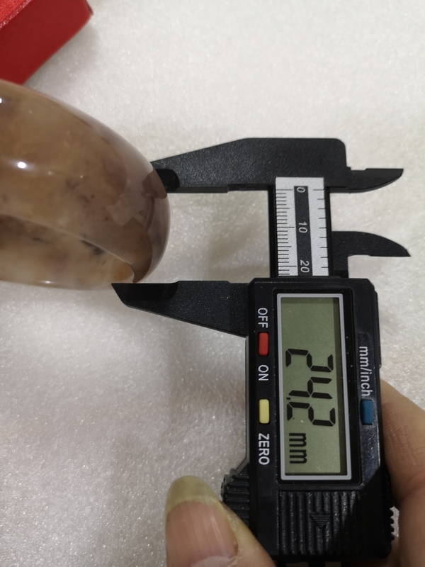 古玩玉器扁鐲子拍賣,當前價格398元