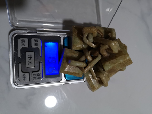古玩玉器六聯章拍賣,當前價格850元