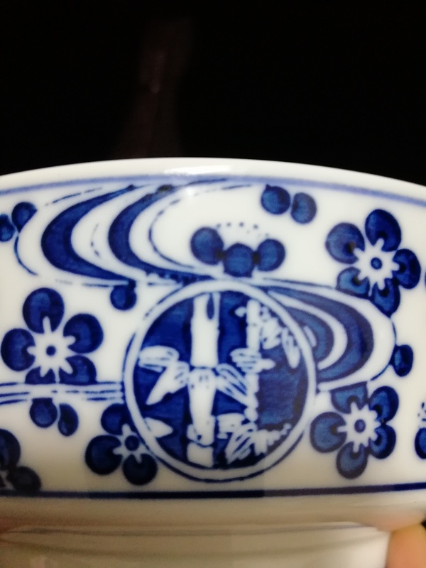 古玩陶瓷日本省名師青花花卉紋筆洗拍賣,當前價格900元
