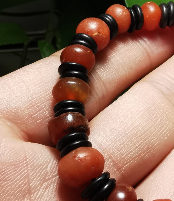 古玩玉器高古瑪瑙手鏈拍賣，當前價格688元