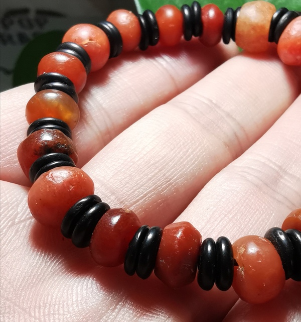 古玩玉器高古瑪瑙手鏈拍賣，當前價格688元