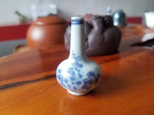 古玩陶瓷康熙青花錐把瓶拍賣，當前價格860元