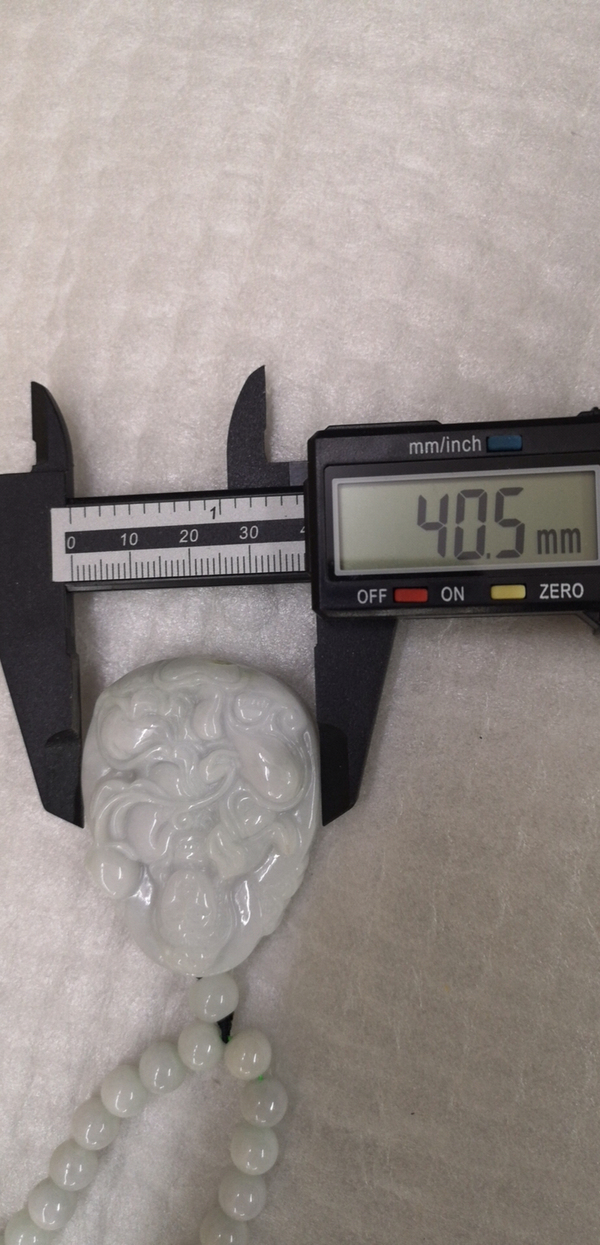 古玩玉器觀音拍賣,當前價格450元