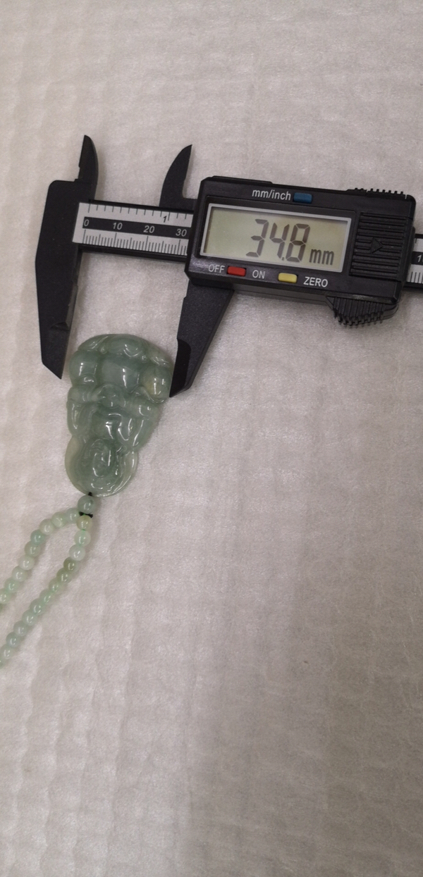 古玩玉器觀音拍賣,當前價格260元