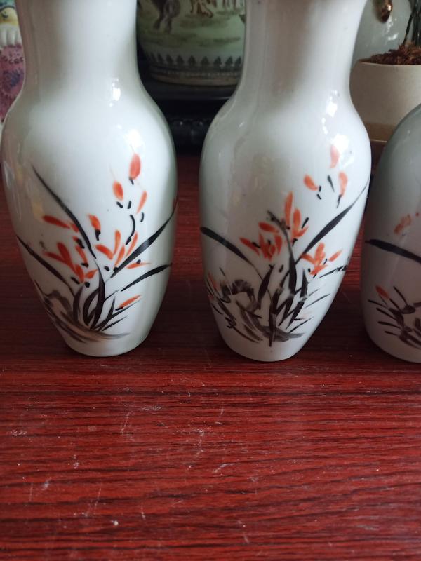 古玩陶瓷花卉紋瓶拍賣,當前價格388元