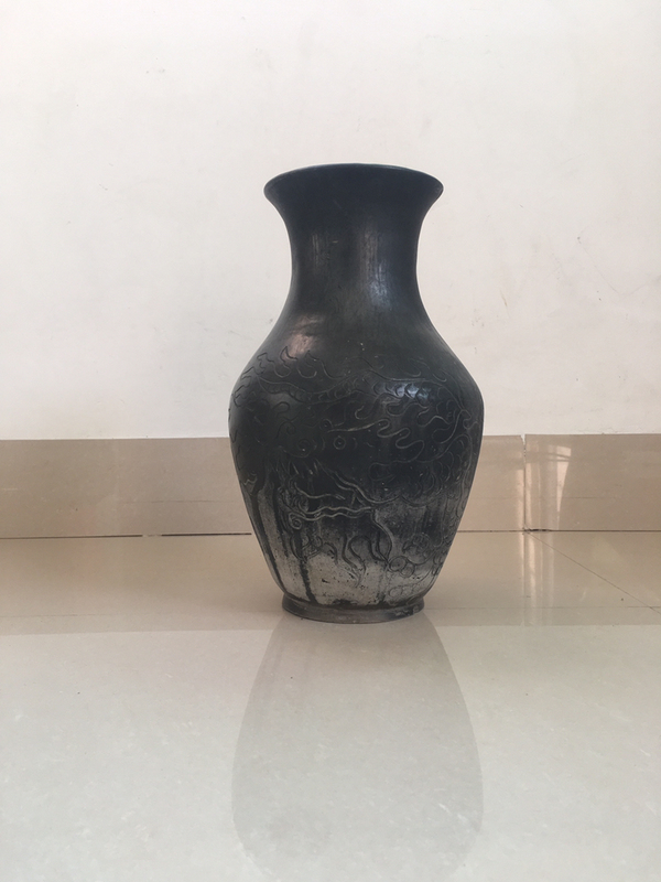 古玩陶瓷(已保真)民國精品黑陶刻龍紋大瓶拍賣,當前價格1888元