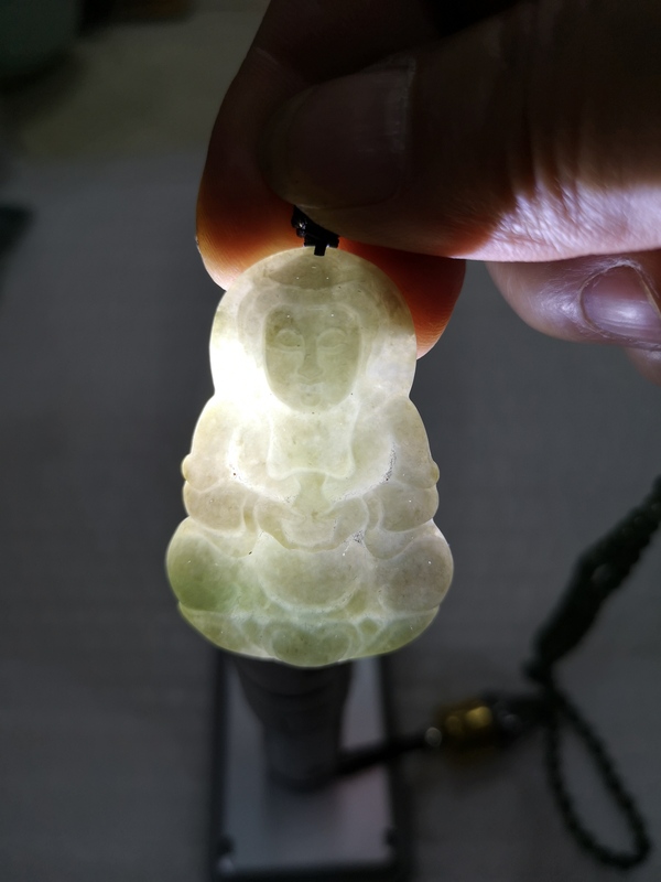 古玩玉器觀音拍賣,當前價格450元