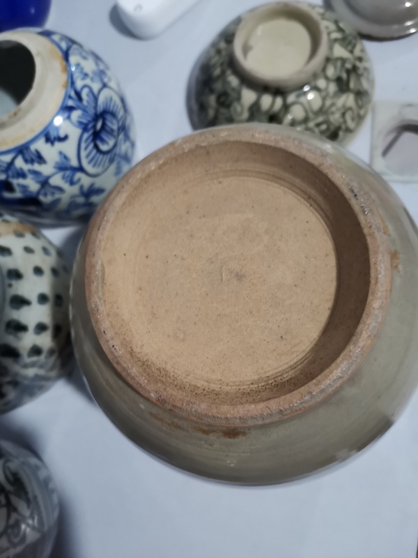 古玩陶瓷明晚清早期龍泉大罐拍賣,當前價格1000元