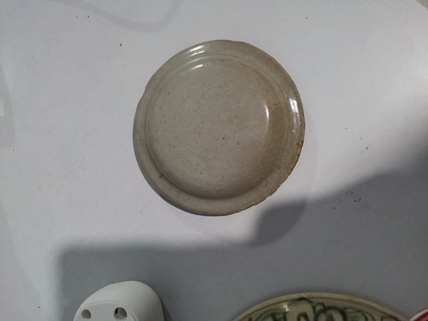 古玩陶瓷明晚清早期龍泉大罐拍賣,當前價格1000元
