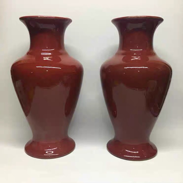 古玩陶瓷紅釉瓶拍賣，當前價格388元
