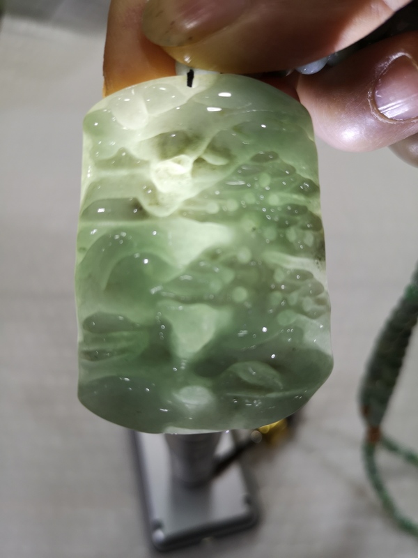 古玩玉器山水牌子拍賣,當前價格850元